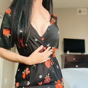 Silky mid length dress with side slits. Purchased from asos, worn once. Size 6